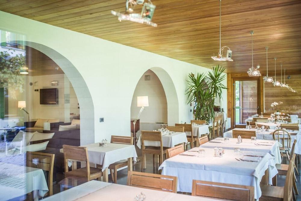 Hotel La Pergola 리그나노 사비아도로 외부 사진