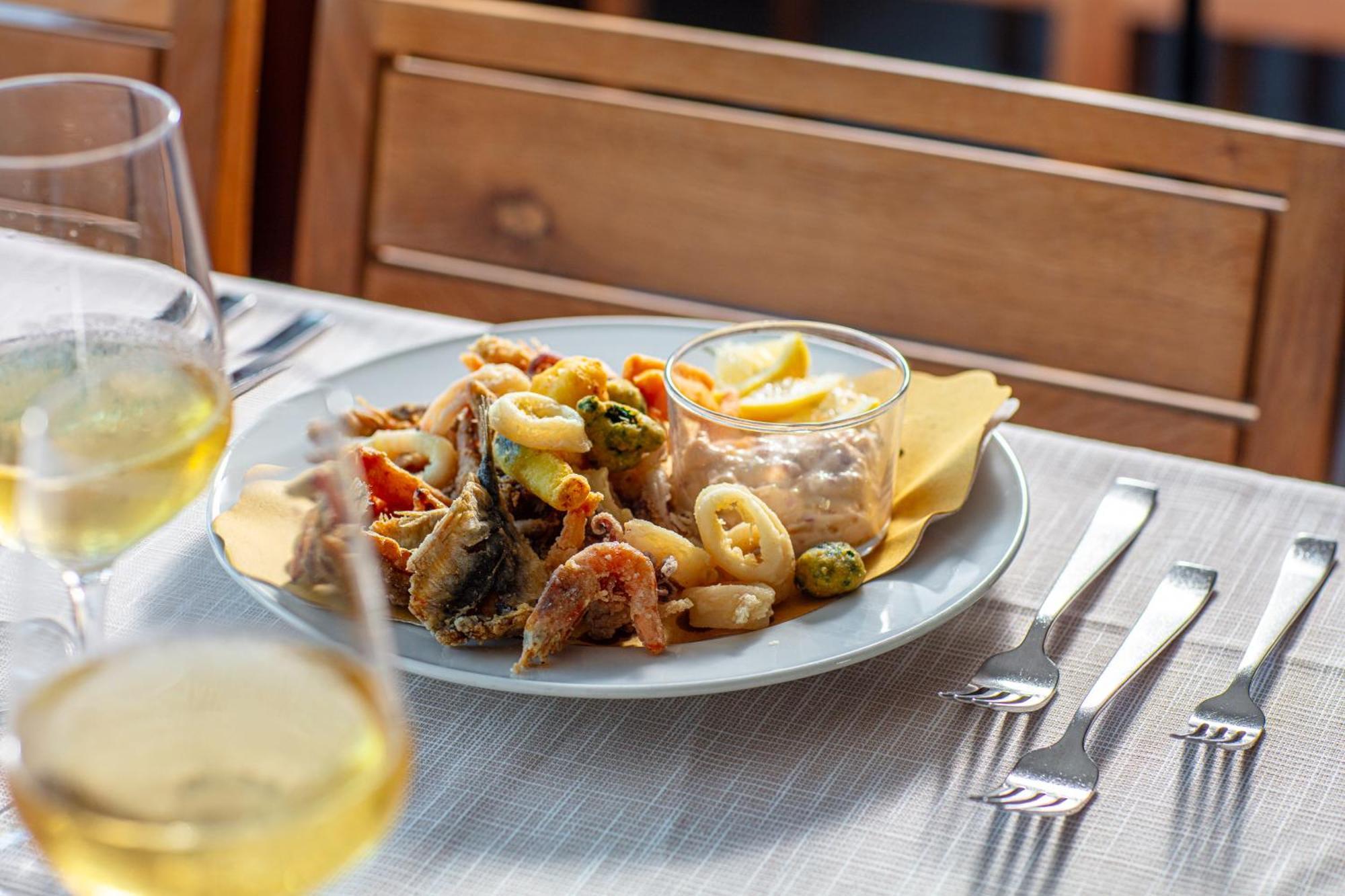 Hotel La Pergola 리그나노 사비아도로 외부 사진